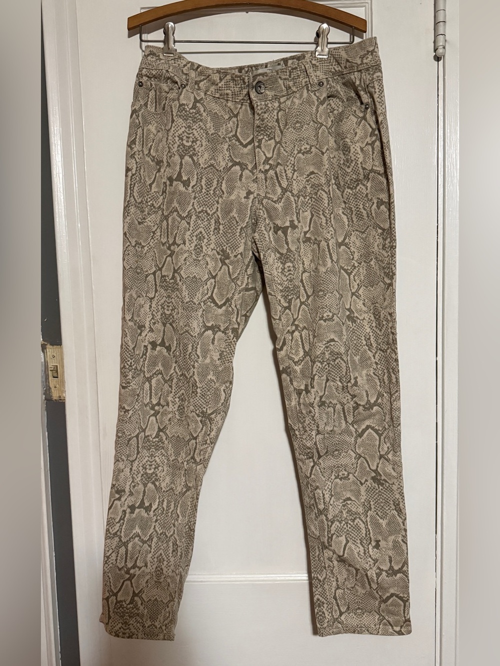 Women’s Snake-Print Tan Chinos